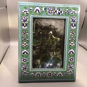 Picture Frame 4 X 6 Pic 6.5 X 8.5 Blue And White Flowers